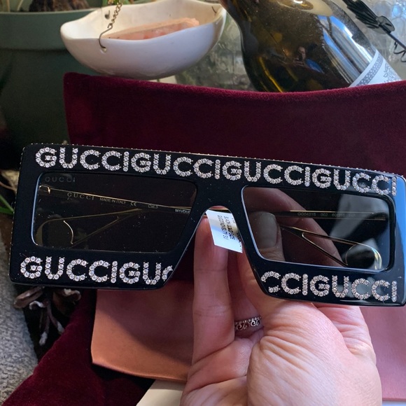 SOLD⛔️Authentic GUCCI 60 Rectangular "Hollywood collection " crystals acetate - Picture 3 of 16